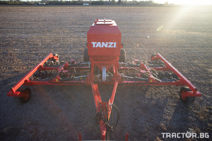 Сеялки No Till Tanzi Налична! Най-продаваемата аржентинска сеялка в България, Tigon 8.42 Air Drill 0 - Трактор БГ